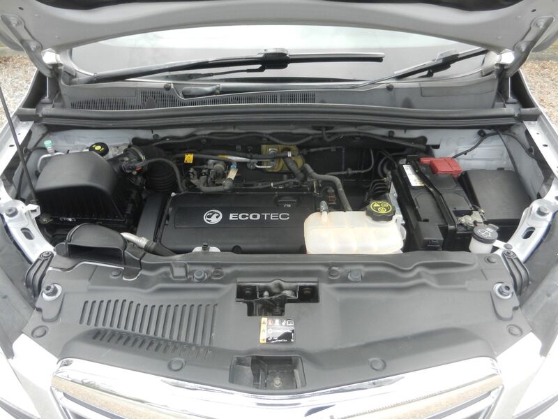 VAUXHALL MOKKA