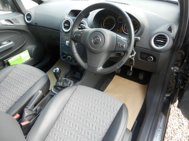 VAUXHALL CORSA
