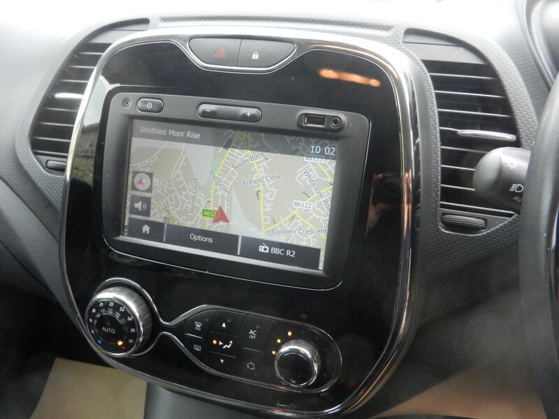 RENAULT CAPTUR