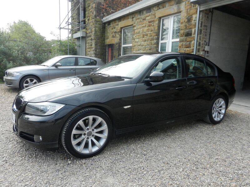 BMW 3 SERIES