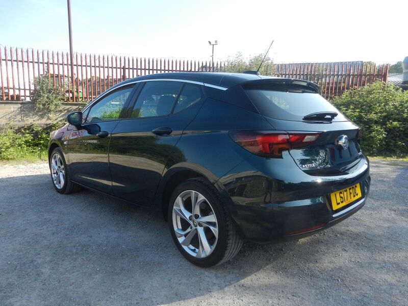 VAUXHALL ASTRA