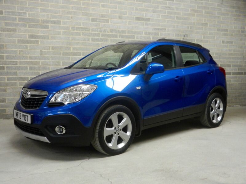 View VAUXHALL MOKKA 1.7 CDTi Exclusiv 4WD Euro 5 (s/s) 5dr