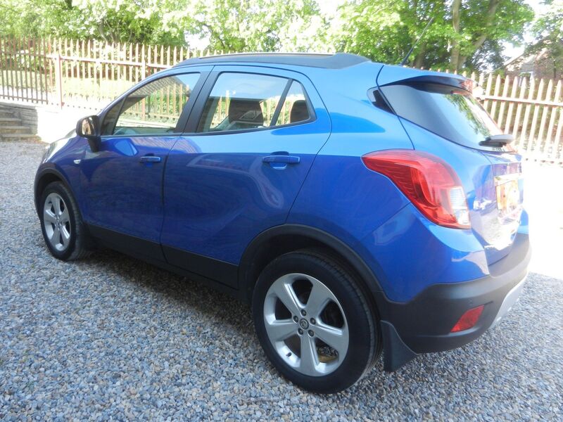 VAUXHALL MOKKA