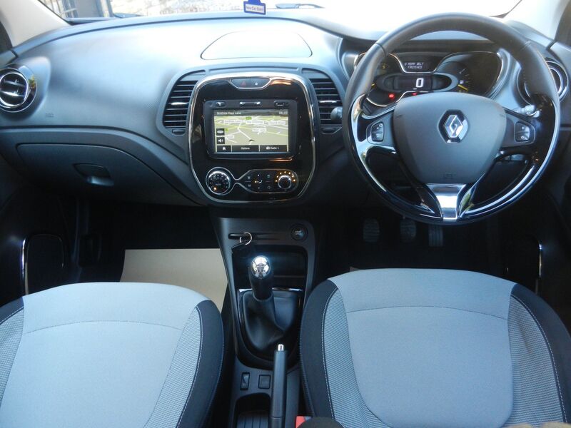 RENAULT CAPTUR