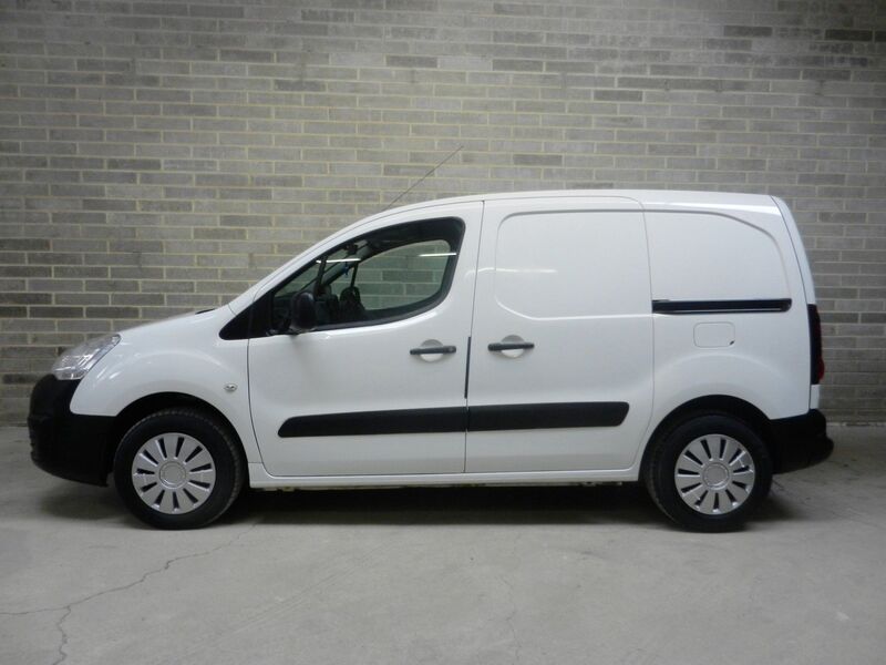 View CITROEN BERLINGO 1.6 HDi 625 LX L1 5dr