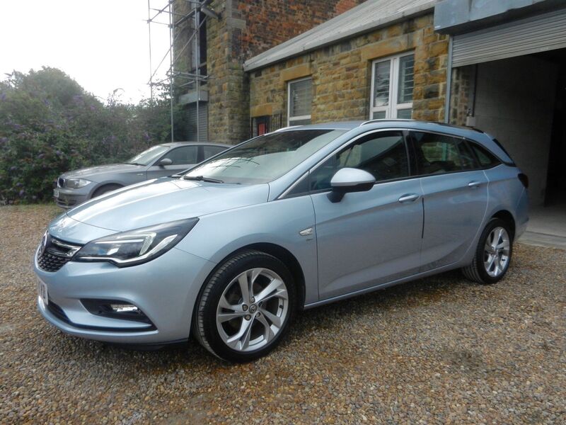 VAUXHALL ASTRA