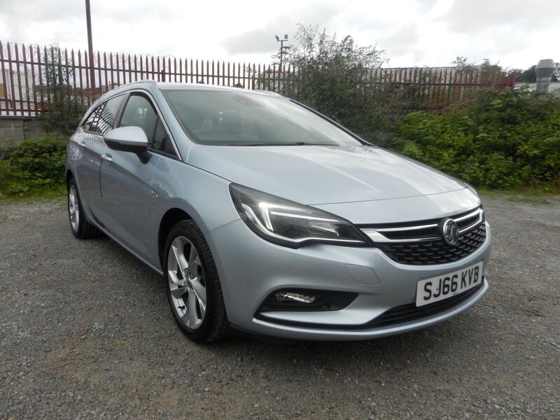 VAUXHALL ASTRA