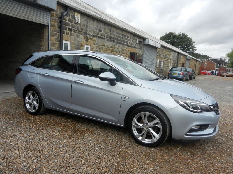 VAUXHALL ASTRA