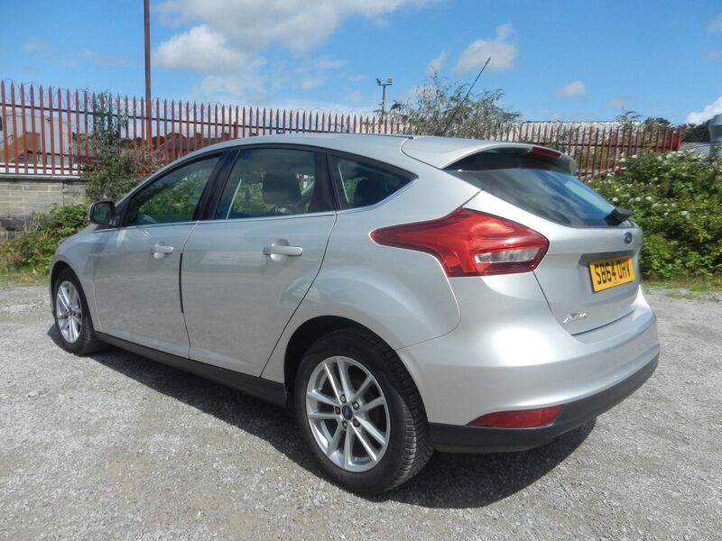 FORD FOCUS