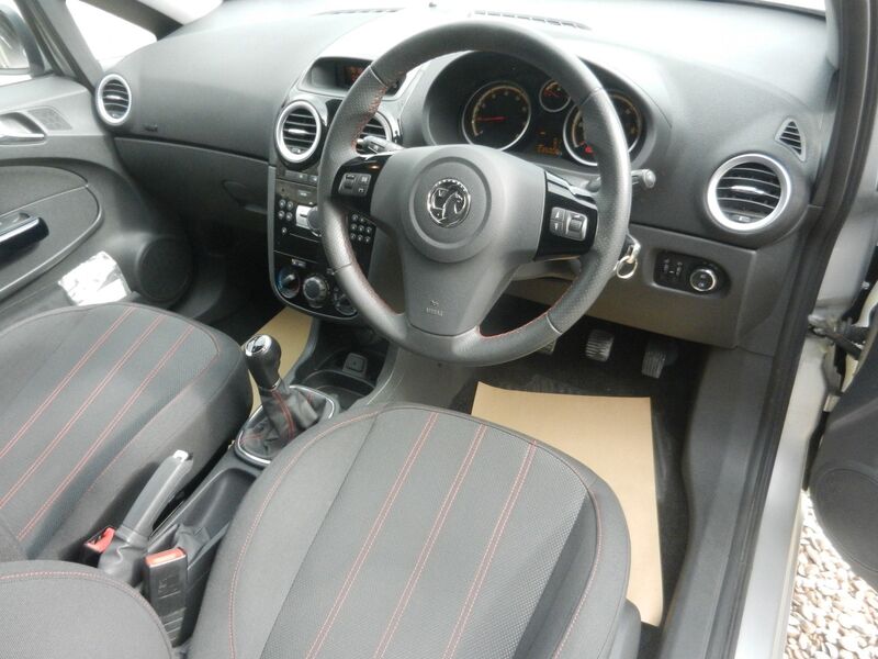 VAUXHALL CORSA