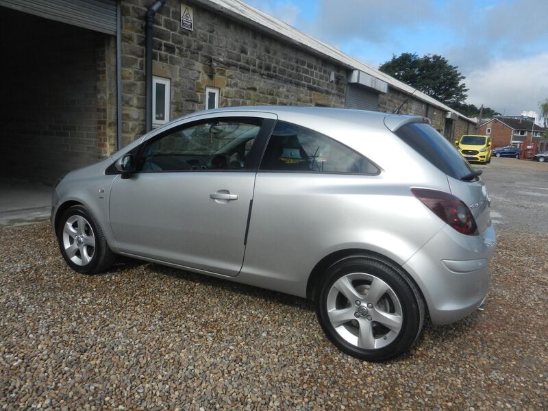 VAUXHALL CORSA