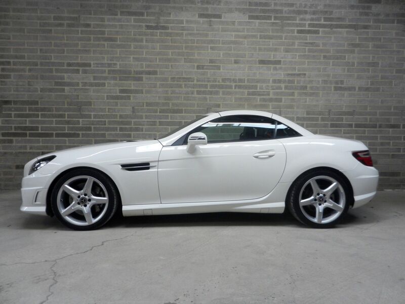 View MERCEDES-BENZ SLK 2.1 SLK250 CDI AMG Sport G-Tronic+ Euro 5 (s/s) 2dr