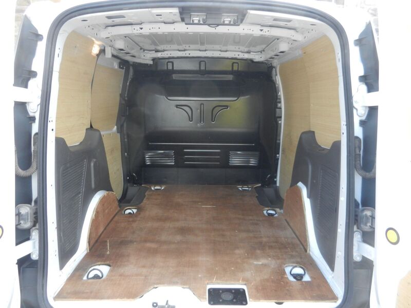 FORD TRANSIT CONNECT