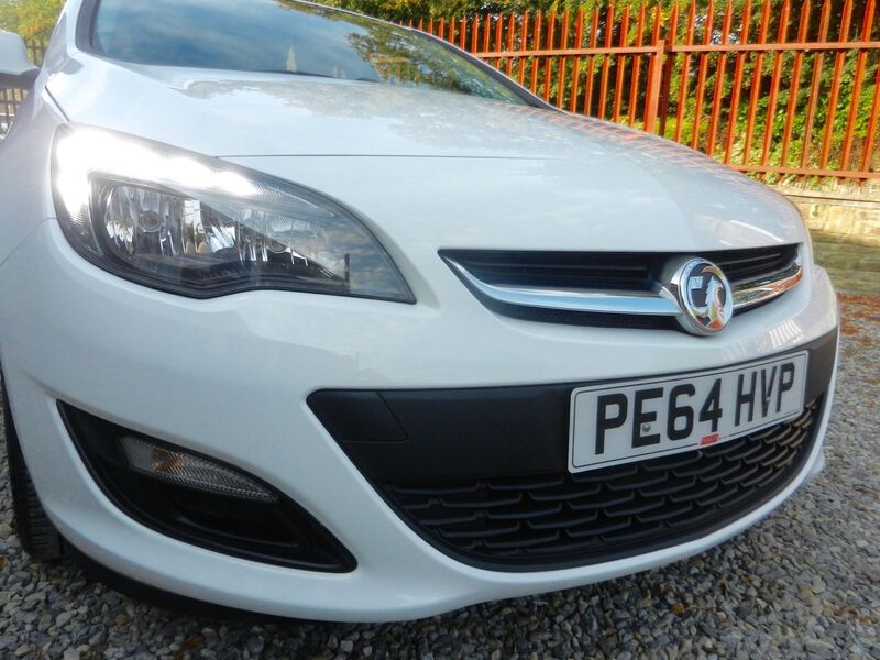 VAUXHALL ASTRA