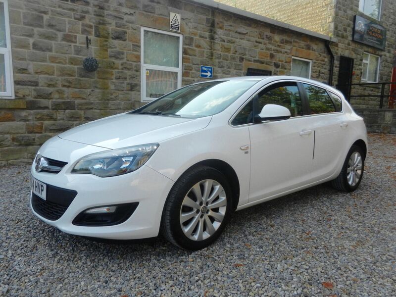 VAUXHALL ASTRA
