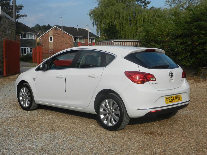 VAUXHALL ASTRA