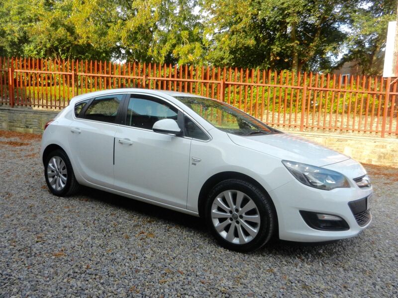 VAUXHALL ASTRA