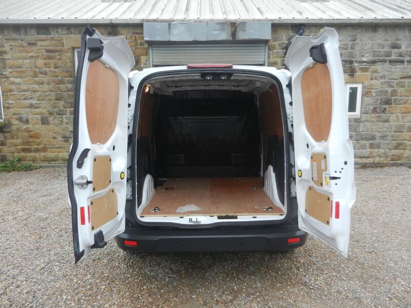 FORD TRANSIT CONNECT